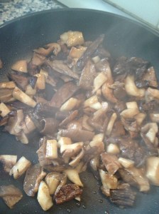 Cortadas no demasiado pequeñas y al hoyo. 