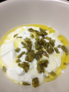 Ahora toca mezclarlo todo bien y probar de sal. 